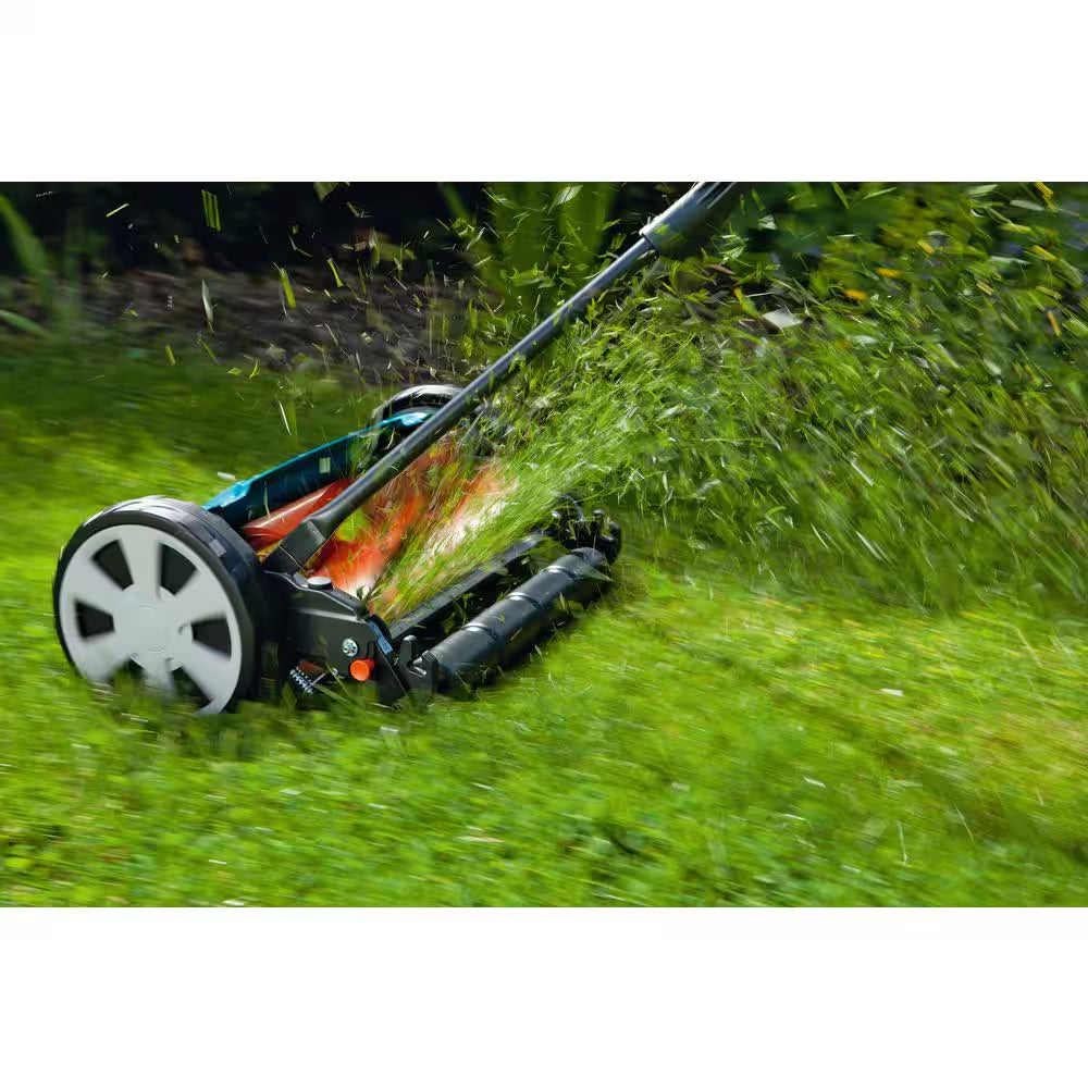 Classic 5 Blade Walk behind Reel Lawn Mower - 16 In. 