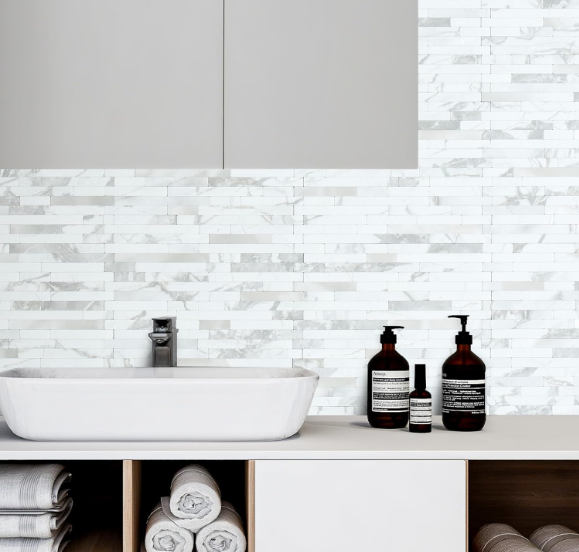 20-Sheet White Stone & Silver Mixed Metal Peel & Stick Backsplash – PVC Wall Tiles for Kitchen & Bathroom