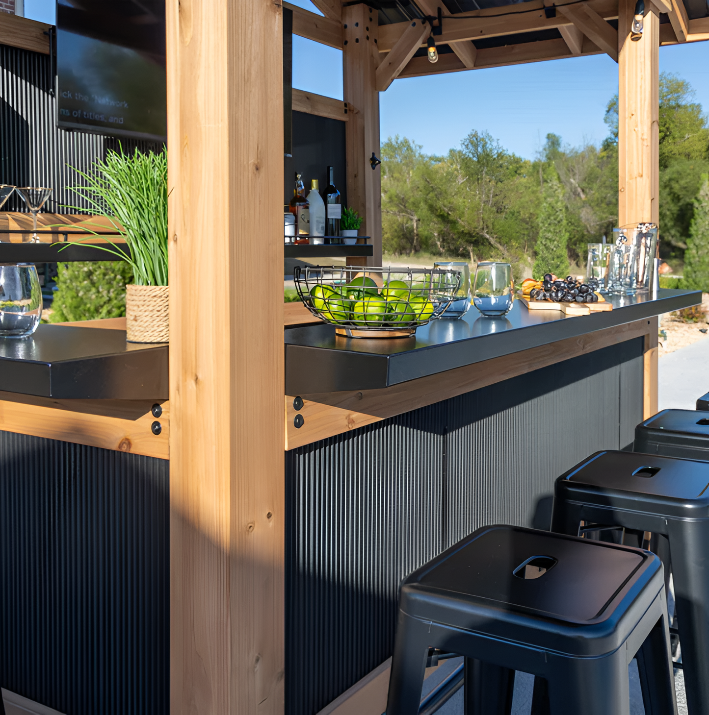 Palisade Outdoor Bar