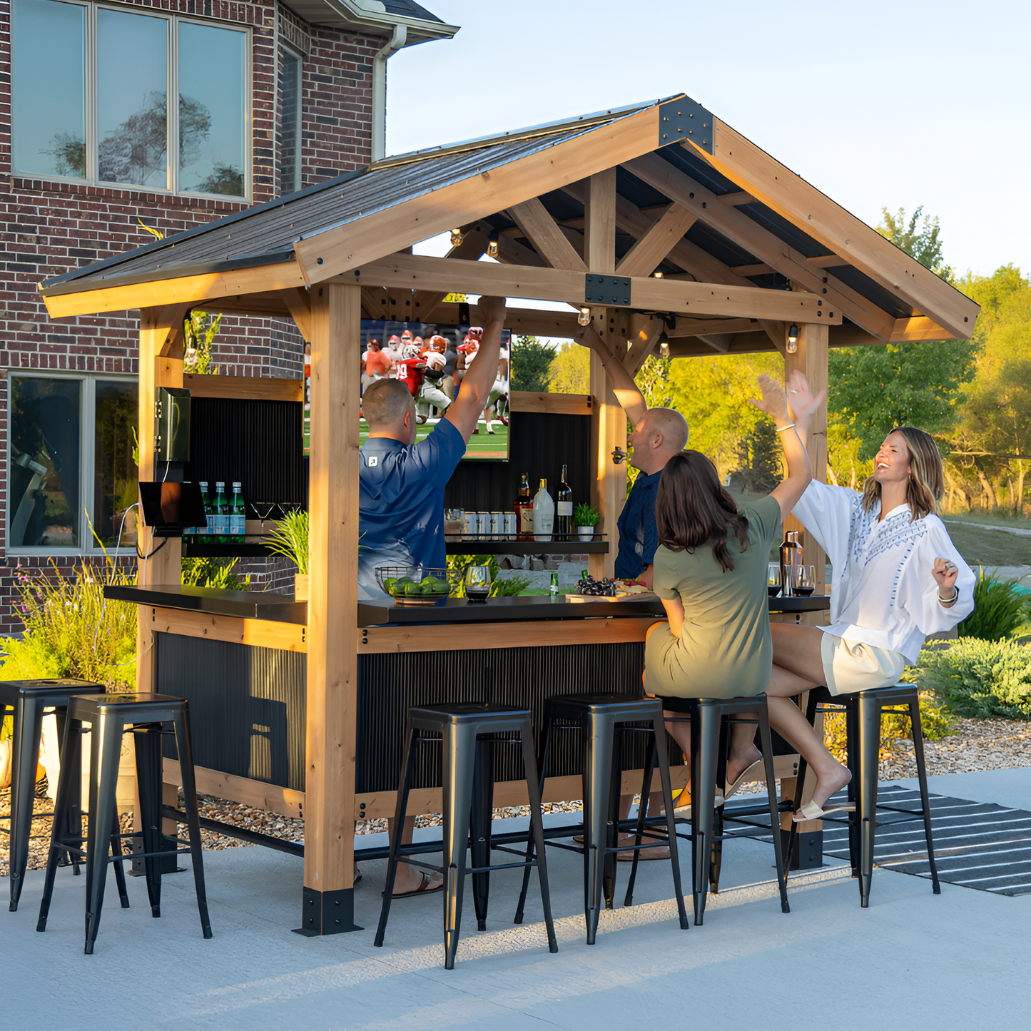 Palisade Outdoor Bar