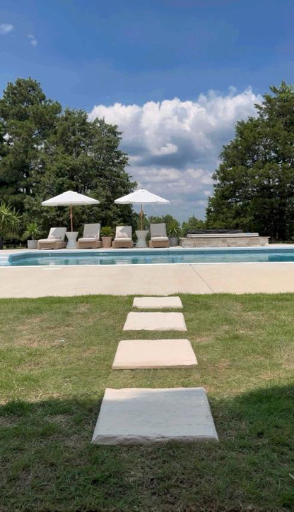 Decorative Garden Stepping Stones 15.5” – Lawn & Outdoor Pathway Pavers (Beige Limestone, 8pcs)