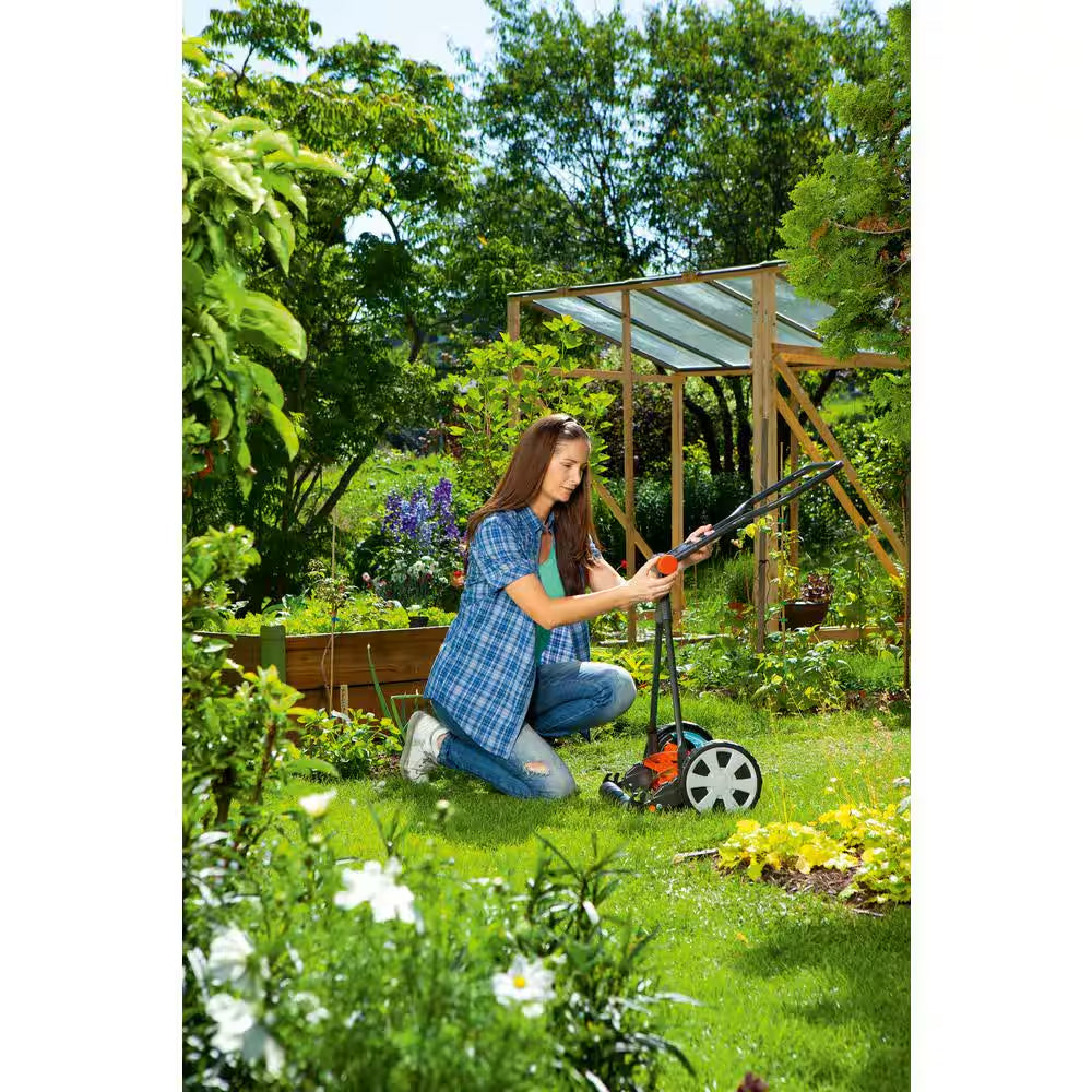 Classic 5 Blade Walk behind Reel Lawn Mower - 16 In. 